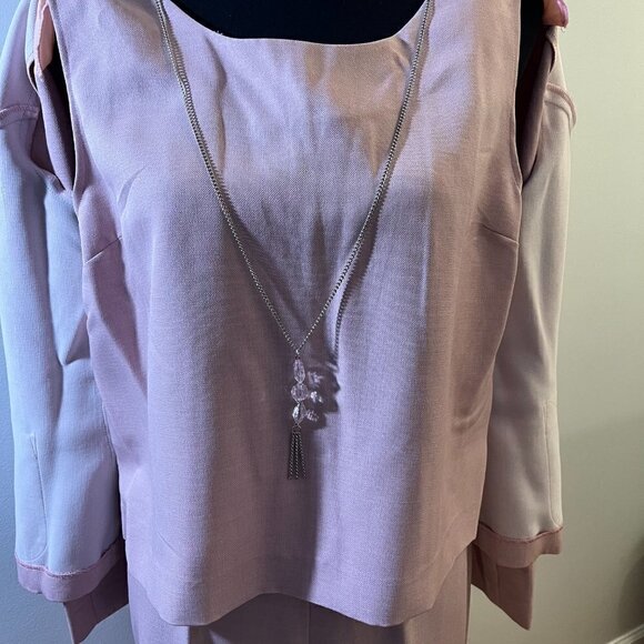 Kari New York Two-Piece Pantsuit with attached Necklace - Picture 3 of 7